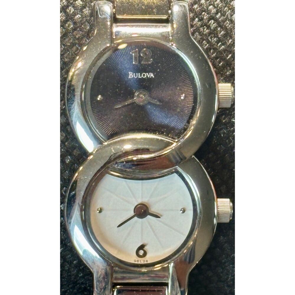 Rare Vintage Bulova Yin-Yang Dual Dial Bracelet Watch (Model 96L28)